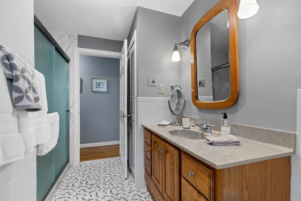 Single Family Residence at 45 Sierra Way, Yarmouth MA 02673, photo 15 of 33