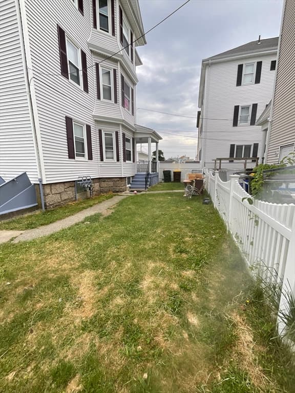 953 Globe St, Fall River MA 02724 photo 3
