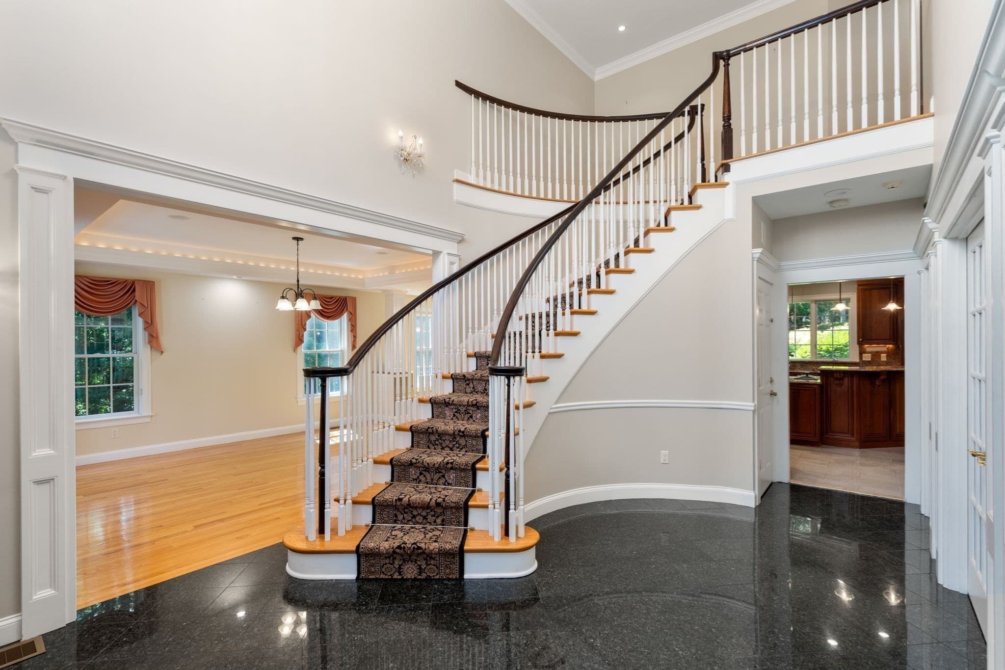 Single Family Residence at 253 Cranbrook Dr, Holden MA 01520, photo 27 of 42