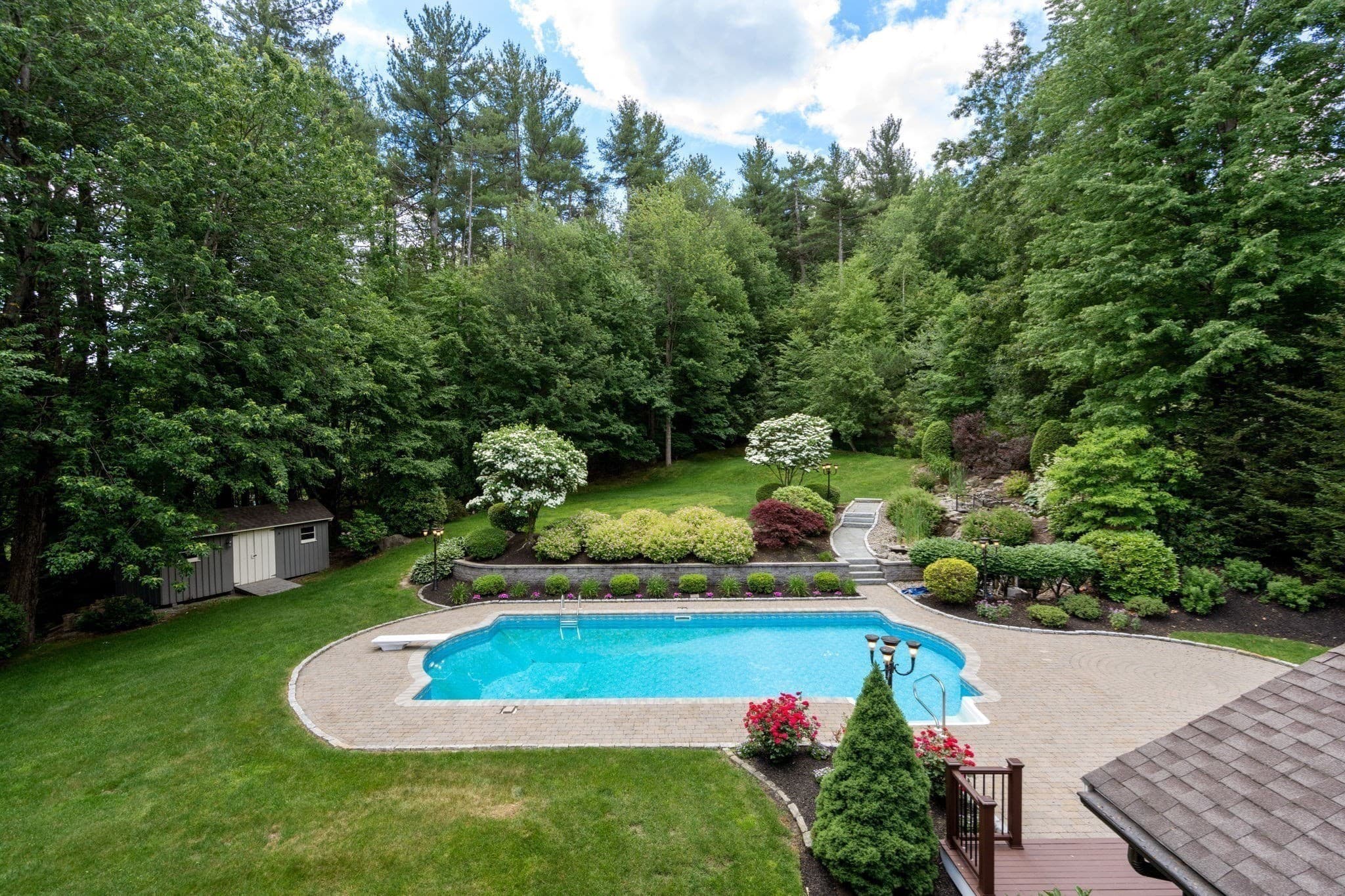 Single Family Residence at 253 Cranbrook Dr, Holden MA 01520, photo 6 of 42