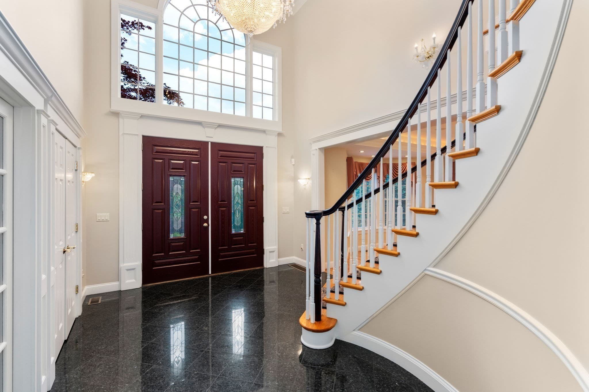 Single Family Residence at 253 Cranbrook Dr, Holden MA 01520, photo 13 of 42