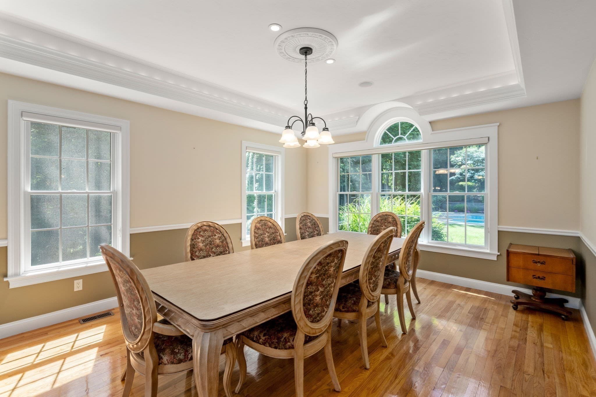 Single Family Residence at 253 Cranbrook Dr, Holden MA 01520, photo 16 of 42