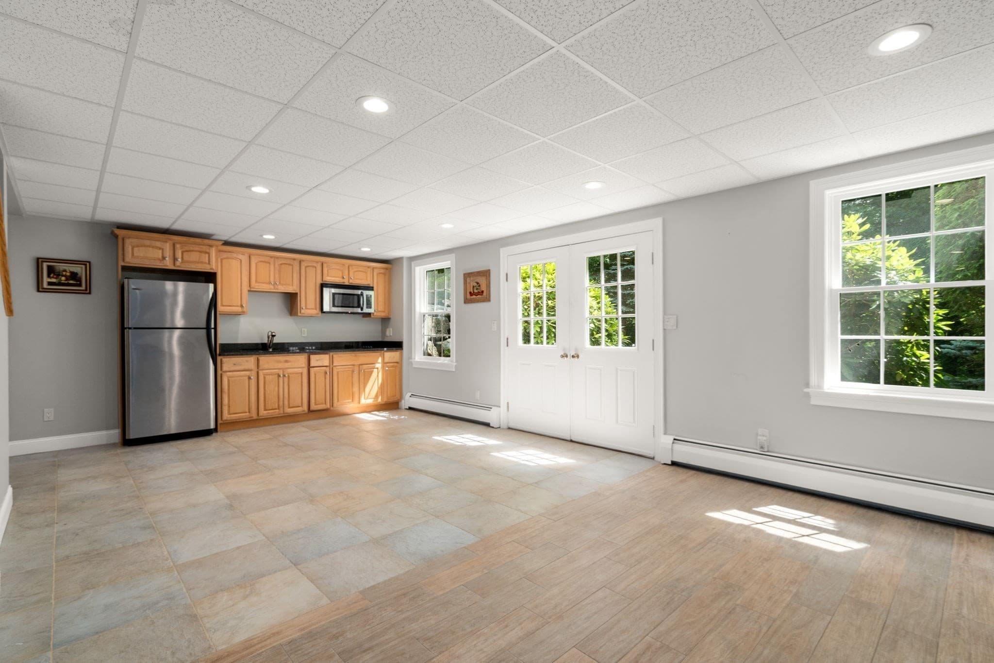 Single Family Residence at 253 Cranbrook Dr, Holden MA 01520, photo 34 of 42