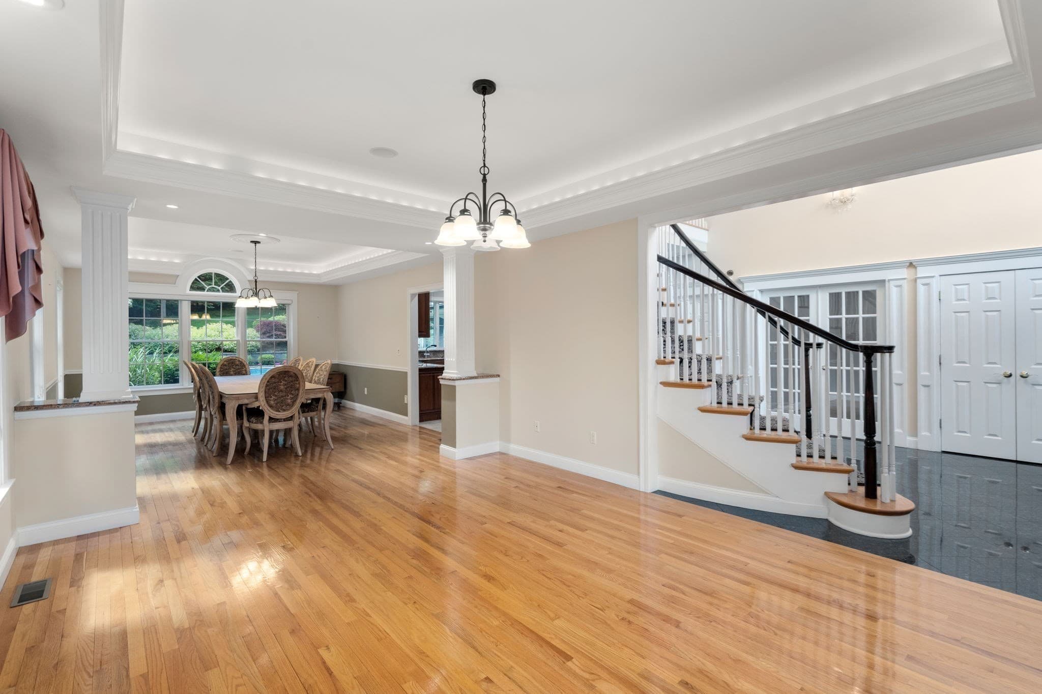 Single Family Residence at 253 Cranbrook Dr, Holden MA 01520, photo 14 of 42