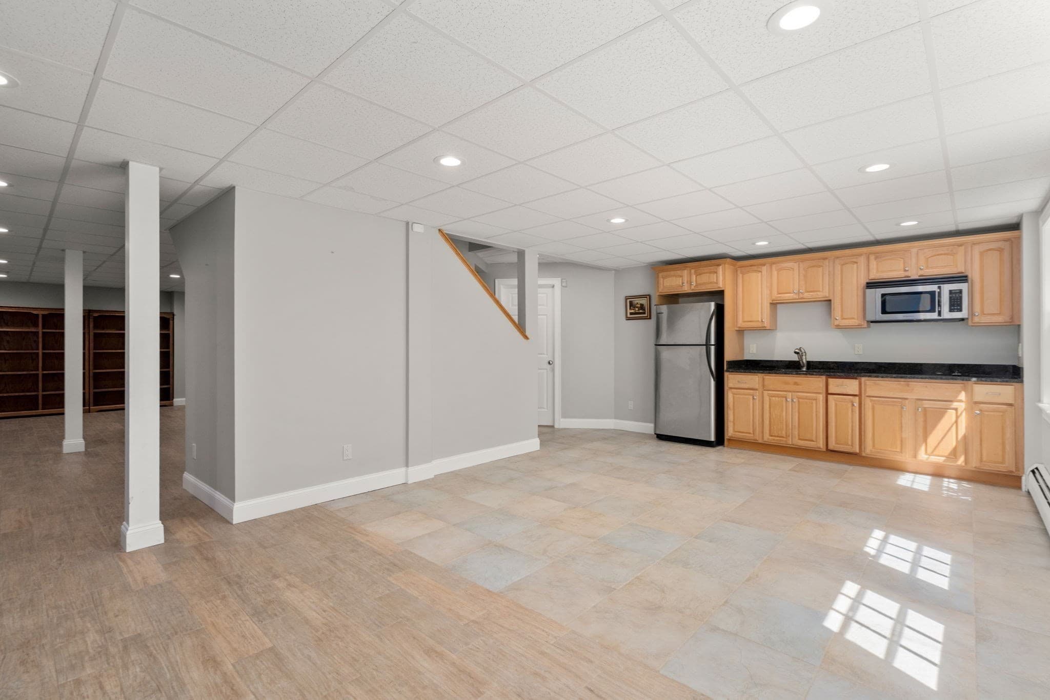 Single Family Residence at 253 Cranbrook Dr, Holden MA 01520, photo 35 of 42
