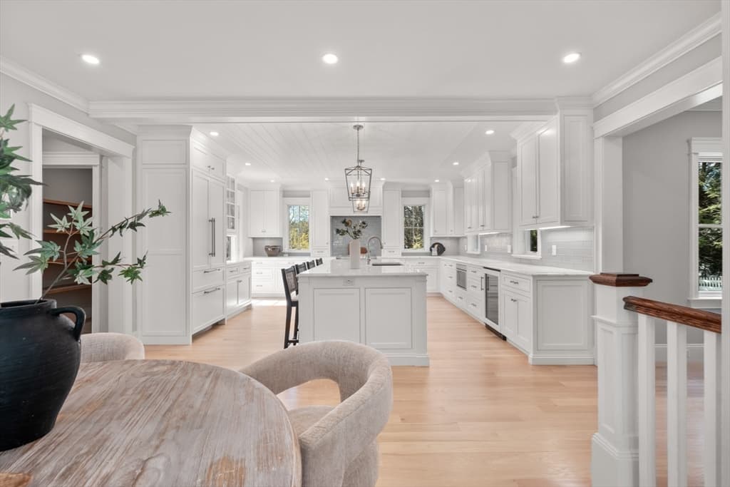 6 Revolutionary Road, Lexington MA 02421 photo 6