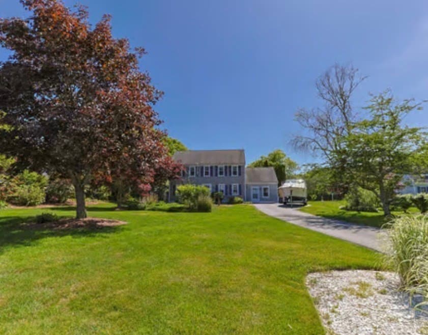 Single Family Residence at 30 Sheffield Place, Mashpee MA 02649, photo 2 of 24