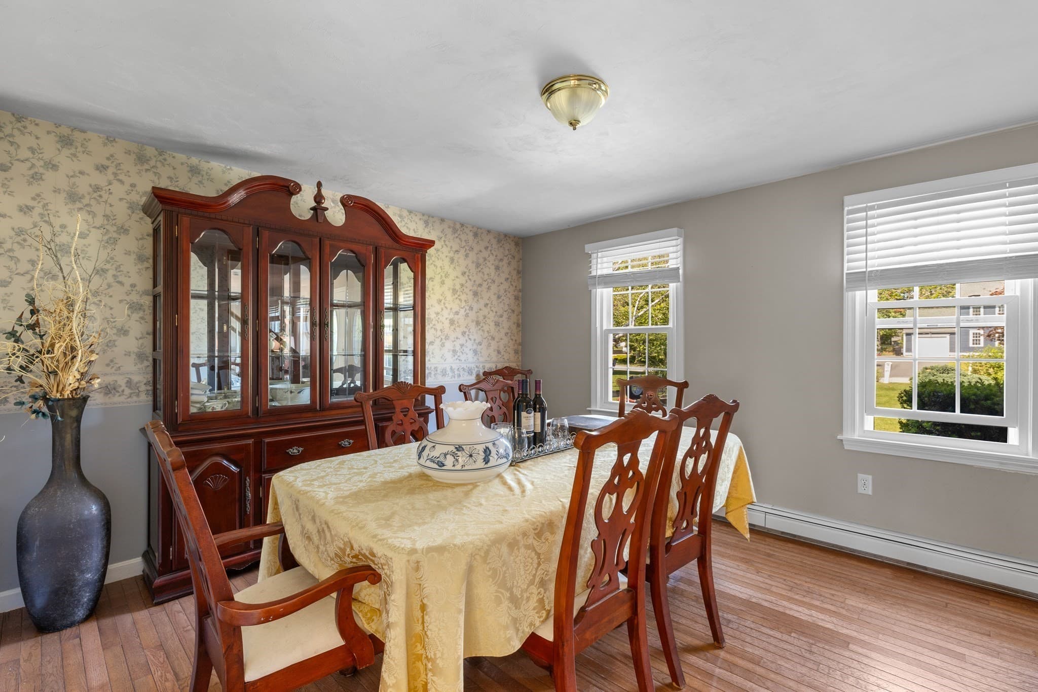 Single Family Residence at 30 Sheffield Place, Mashpee MA 02649, photo 6 of 24