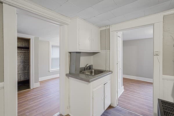 10 Ellsworth, Worcester MA 01610 photo 11