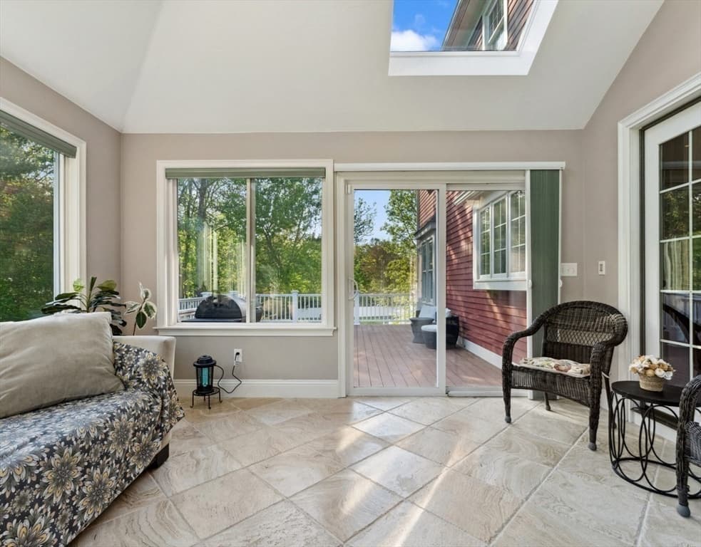 231 Gulf St, Shrewsbury MA 01545 photo 12
