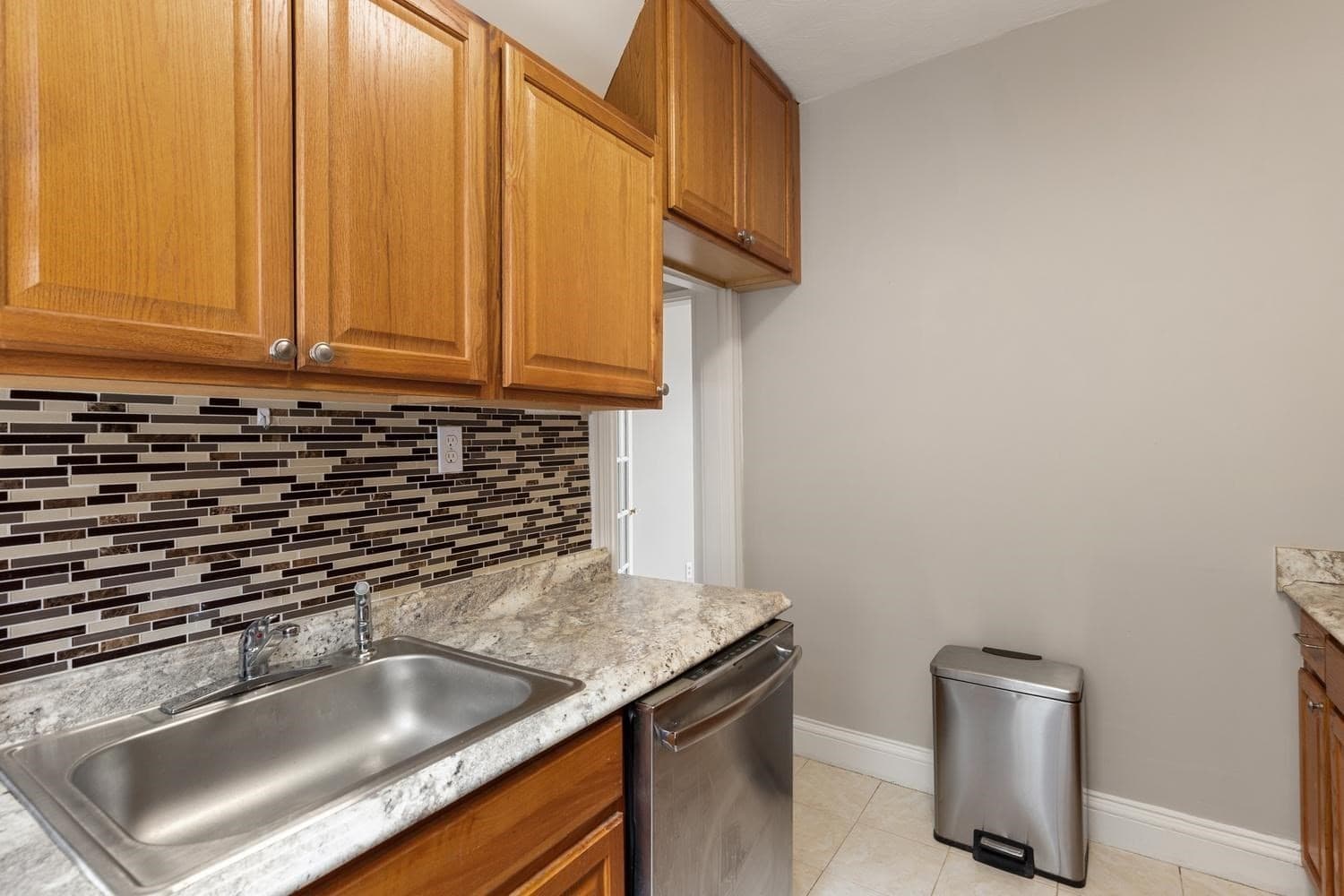 Condominium at 78 Glenville Ave # 9, Boston MA 02134, photo 3 of 17