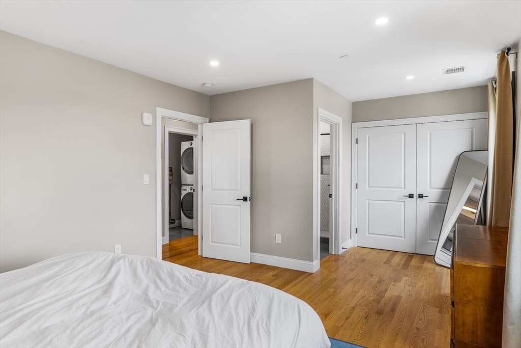 Condominium at 170 Bradford St # 3, Everett MA 02149, Everett, photo 14 of 31