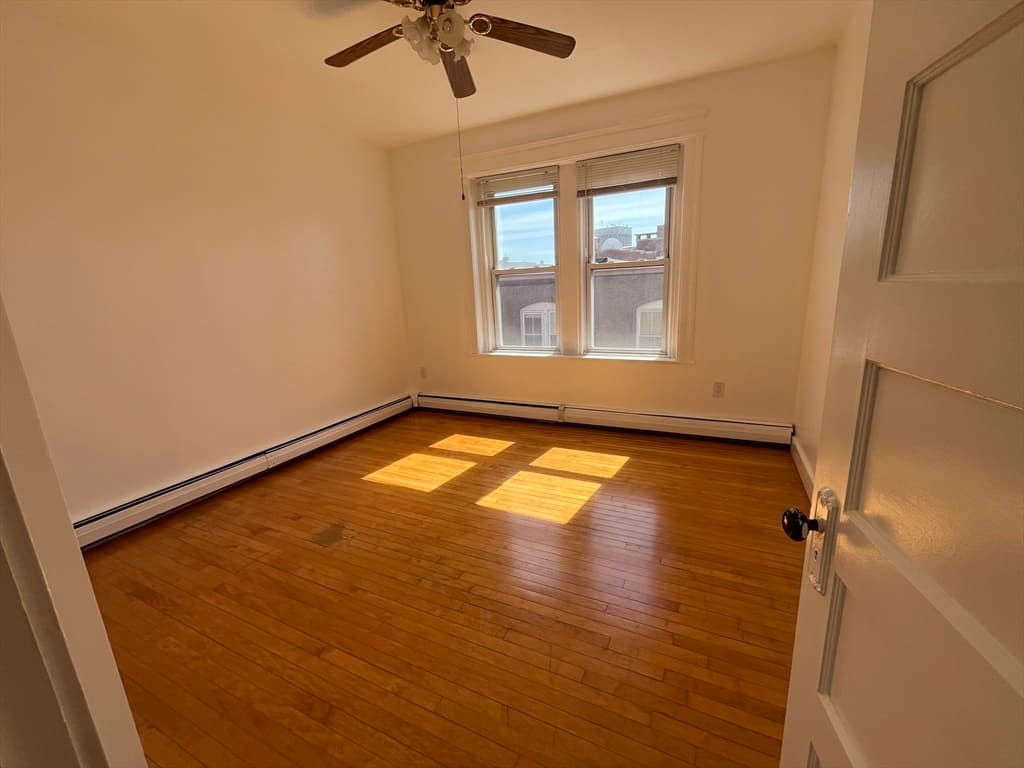 29 Irving Street # 8, Worcester MA 01609 photo 11