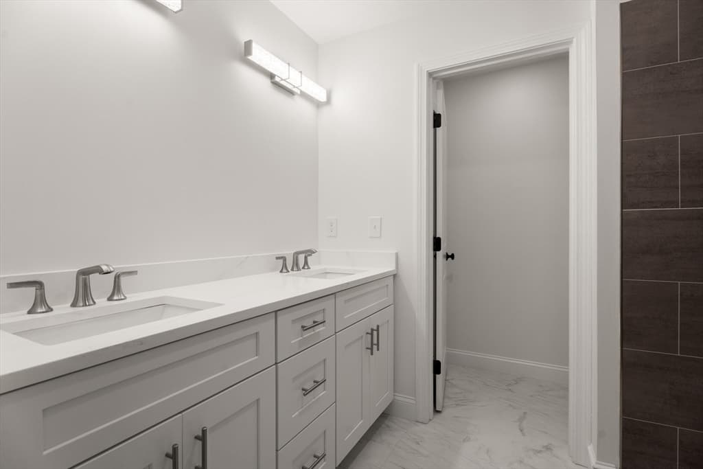 51 Spencer # A, Millis MA 02054 photo 15