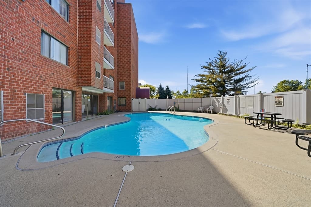 30 Revere Beach Pkwy # 114, Medford MA 02155