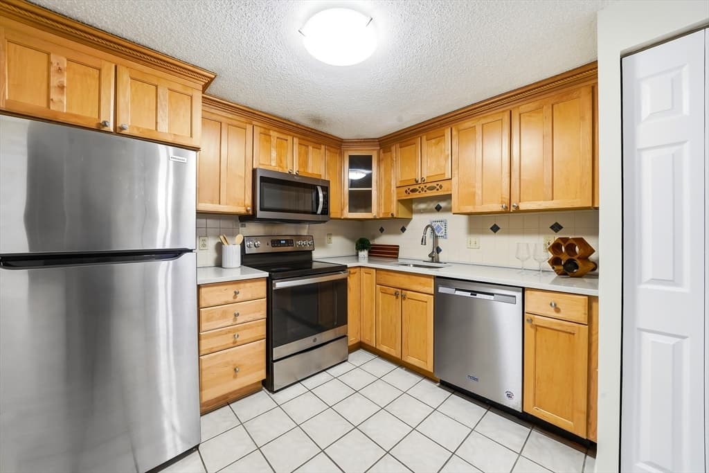 30 Revere Beach Pkwy # 114, Medford MA 02155 photo 8