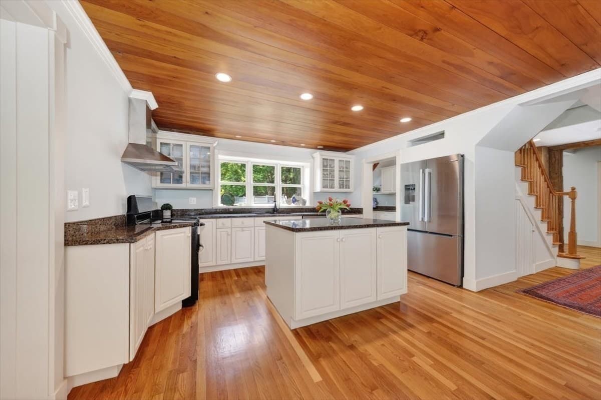 Single Family Residence at 136 South Pleasant, Hingham MA 02043, photo 11 of 42