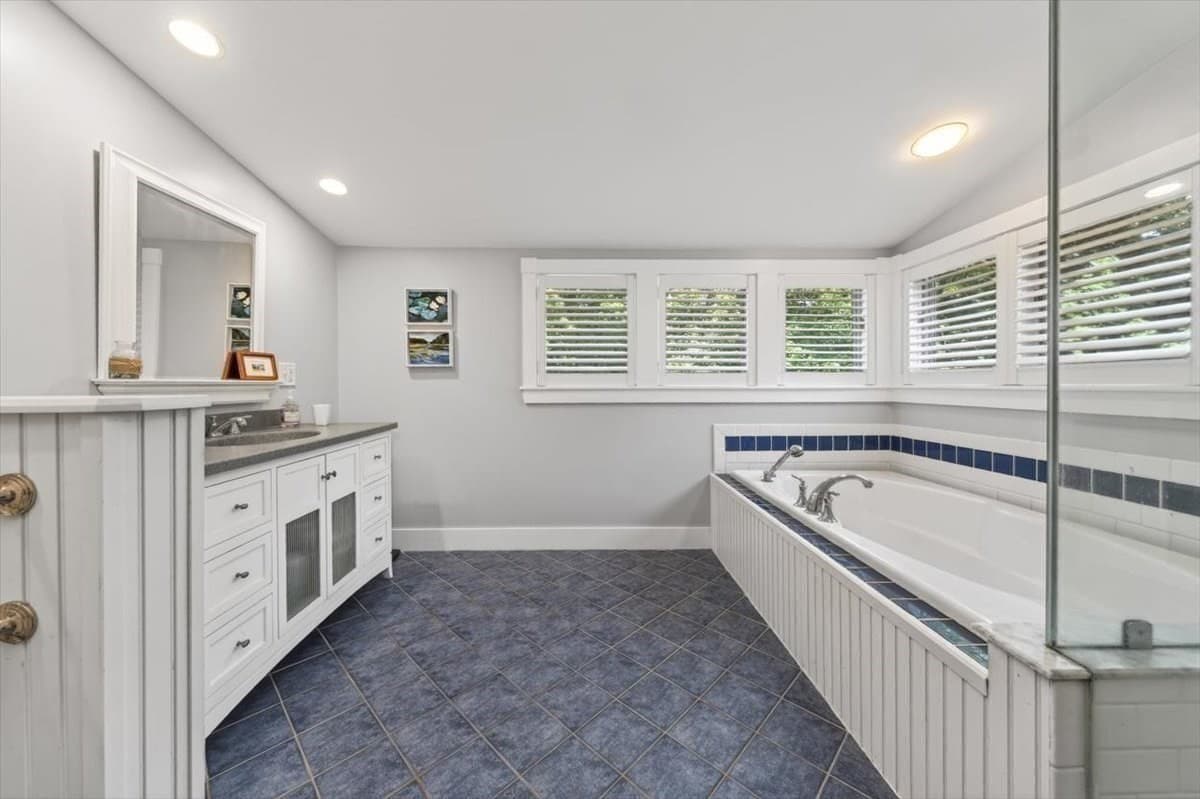 Single Family Residence at 136 South Pleasant, Hingham MA 02043, photo 19 of 42