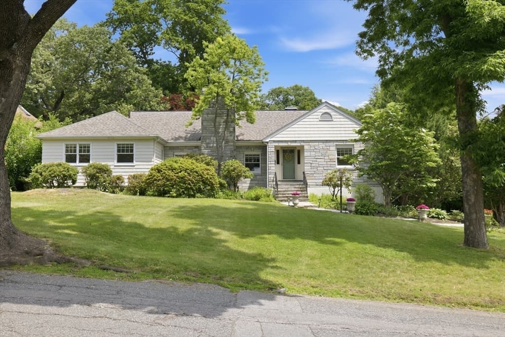 181 Rutledge Road, Belmont MA 02478 photo 32