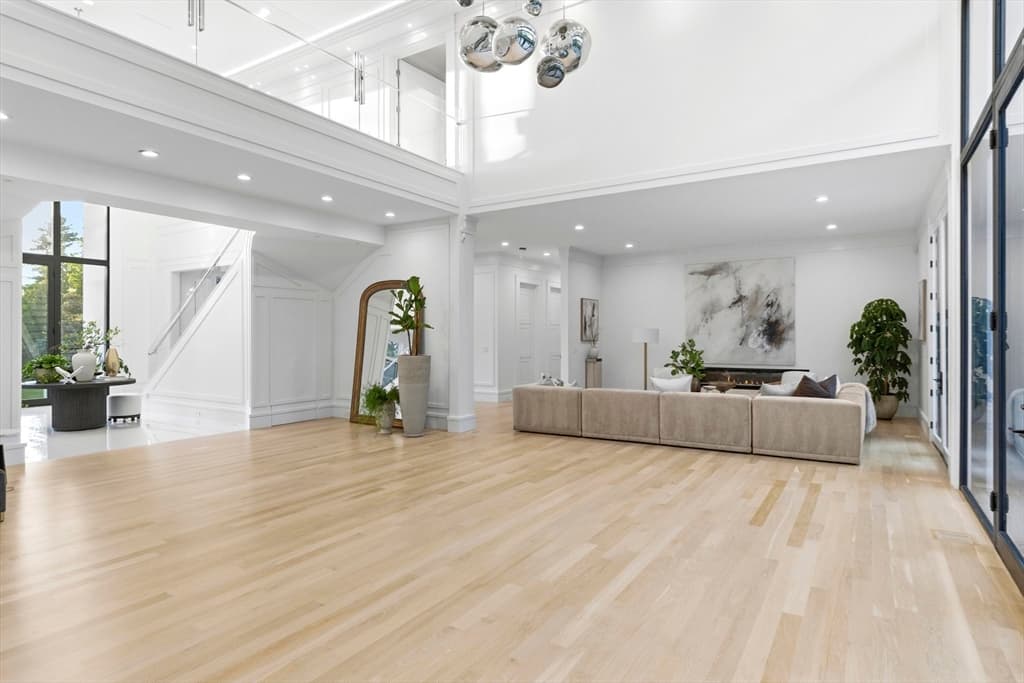 33 Sears Rd, Brookline MA 02445 photo 17