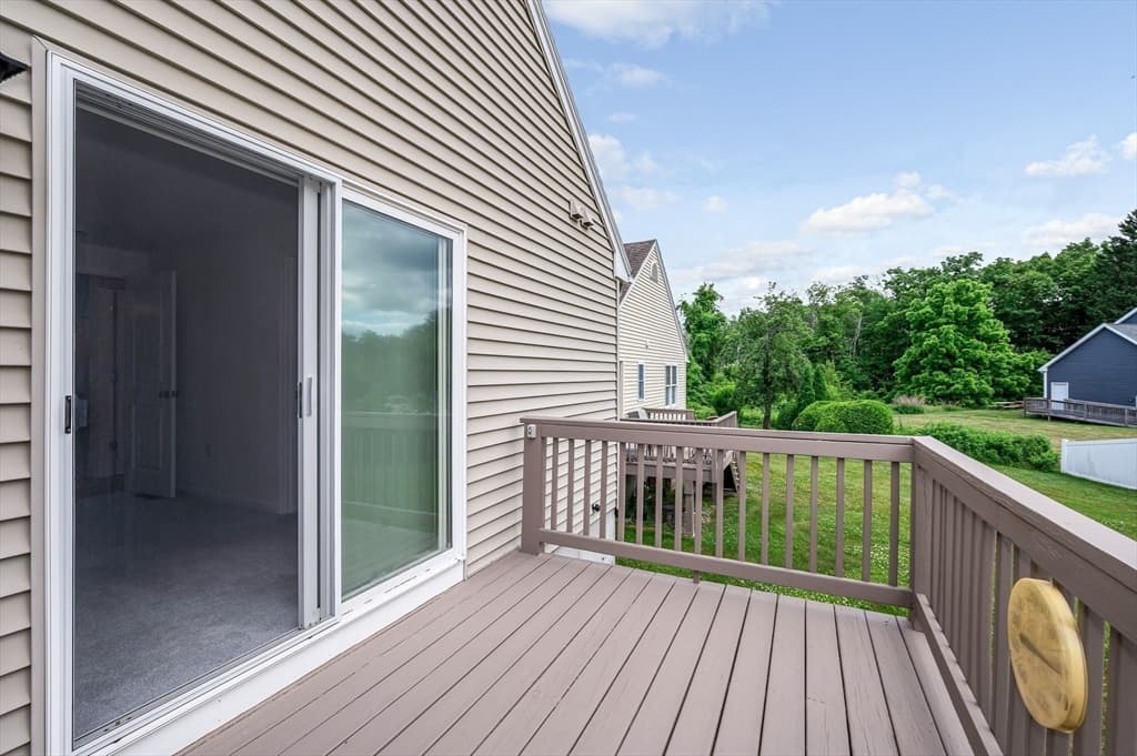 Condominium at 24 Royal Ave # 24, Dracut MA 01826, photo 23 of 26