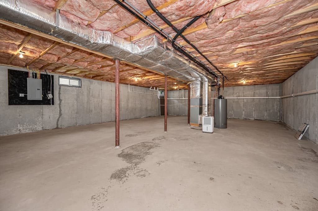 Condominium at 24 Royal Ave # 24, Dracut MA 01826, photo 26 of 26