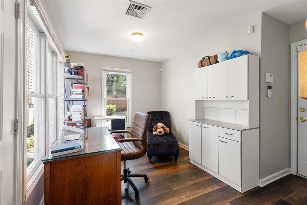Condominium at 54 Crescent Ave, Boston MA 02125, photo 18 of 23
