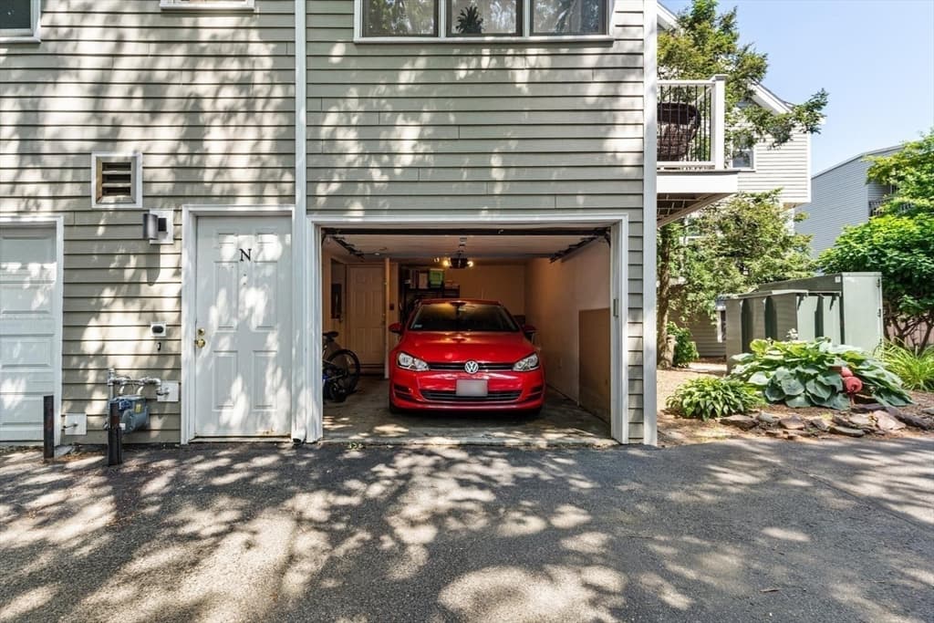 Condominium at 54 Crescent Ave, Boston MA 02125, photo 19 of 23