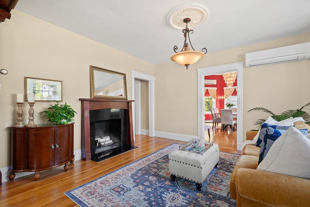 Single Family Residence at 128 Prospect Ave, Quincy MA 02170, Quincy, photo 9 of 42