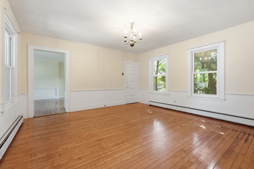 155 Amity St, Amherst MA 01002 photo 7