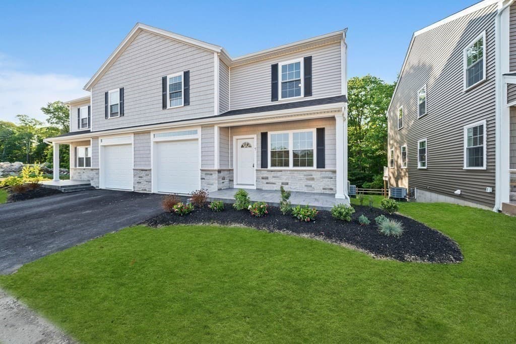 Condex at 24 Toscano Way # 24, Randolph MA 02368, photo 3 of 22
