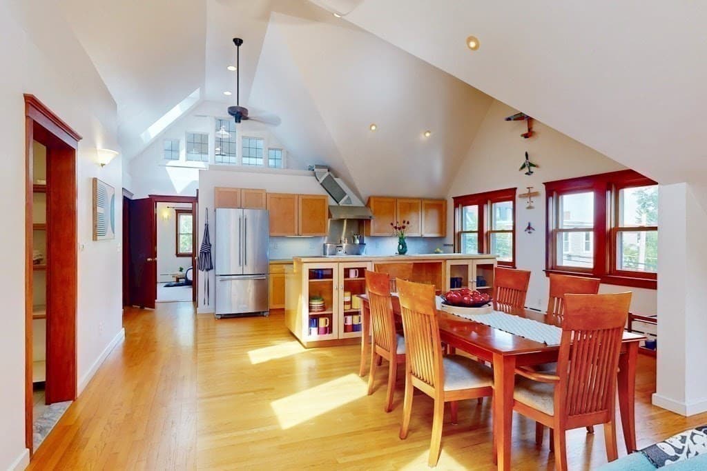 3 Family at 2 Brastow Ave., Somerville MA 02143, Somerville, photo 26 of 42