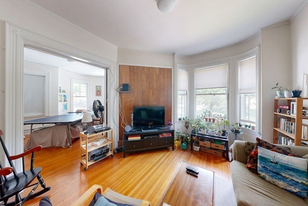3 Family at 2 Brastow Ave., Somerville MA 02143, Somerville, photo 5 of 42