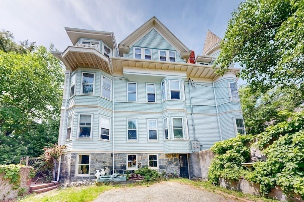 3 Family at 2 Brastow Ave., Somerville MA 02143, Somerville, photo 41 of 42