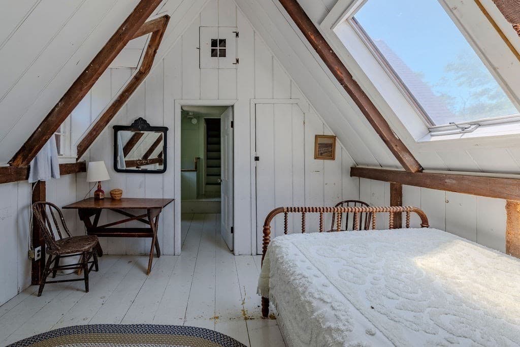Single Family Residence at 2950 Old Kings Hwy, Wellfleet MA 02667, photo 18 of 42