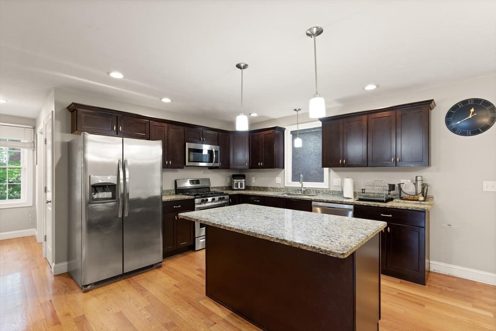 Single Family Residence at 1531 Broadway, Raynham MA 02767, photo 9 of 21