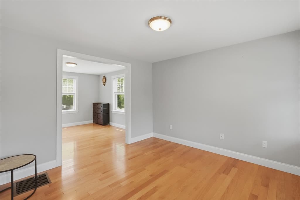 Single Family Residence at 686 Willard Street, Leominster MA 01453, photo 22 of 39