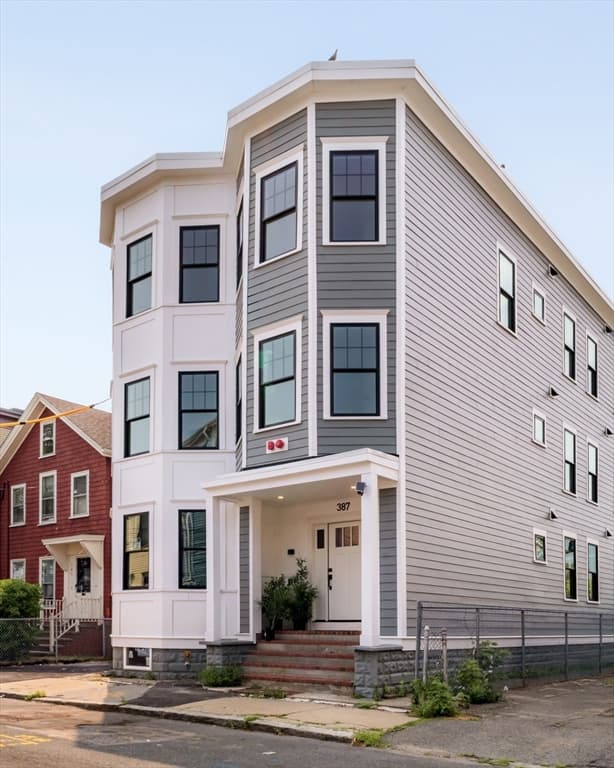 387 Norfolk St # 1, Cambridge MA 02139 photo 42