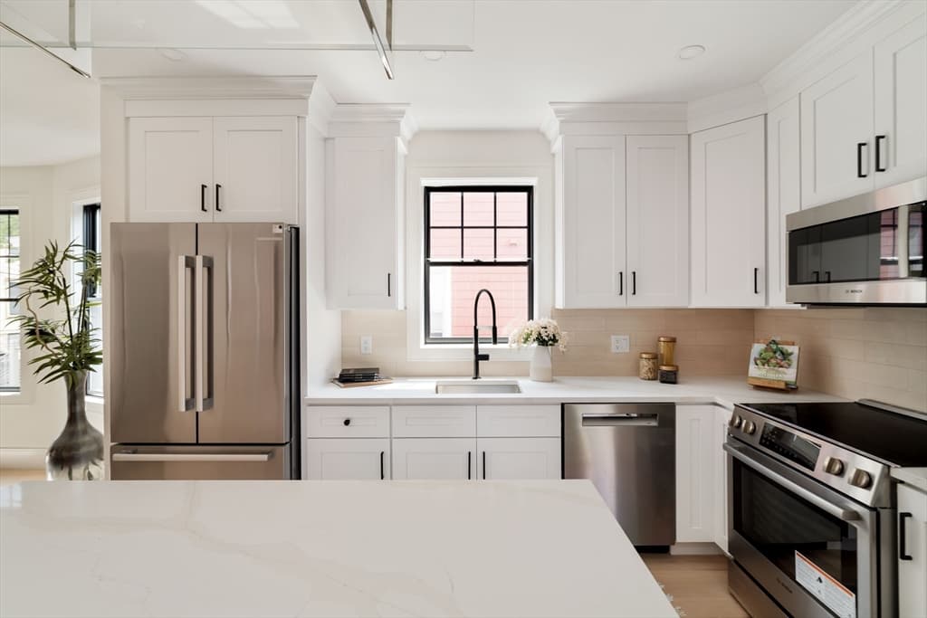 387 Norfolk St # 1, Cambridge MA 02139 photo 7