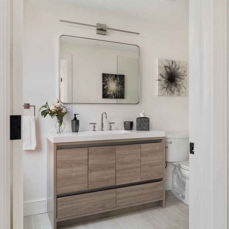 387 Norfolk St # 1, Cambridge MA 02139 photo 24