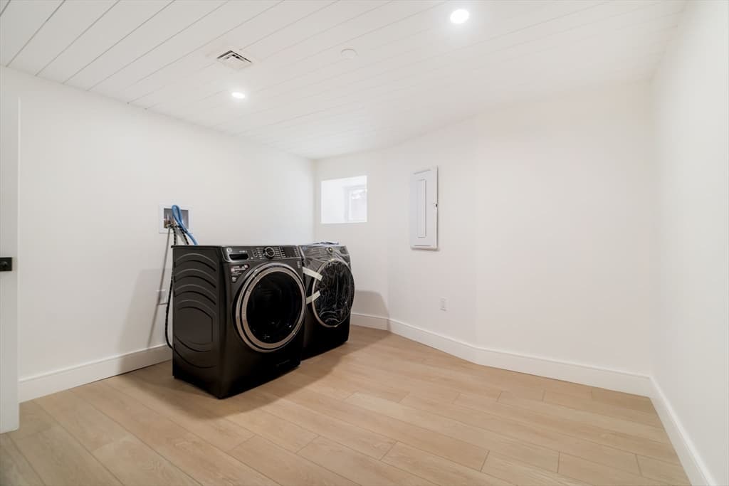 387 Norfolk St # 1, Cambridge MA 02139 photo 35