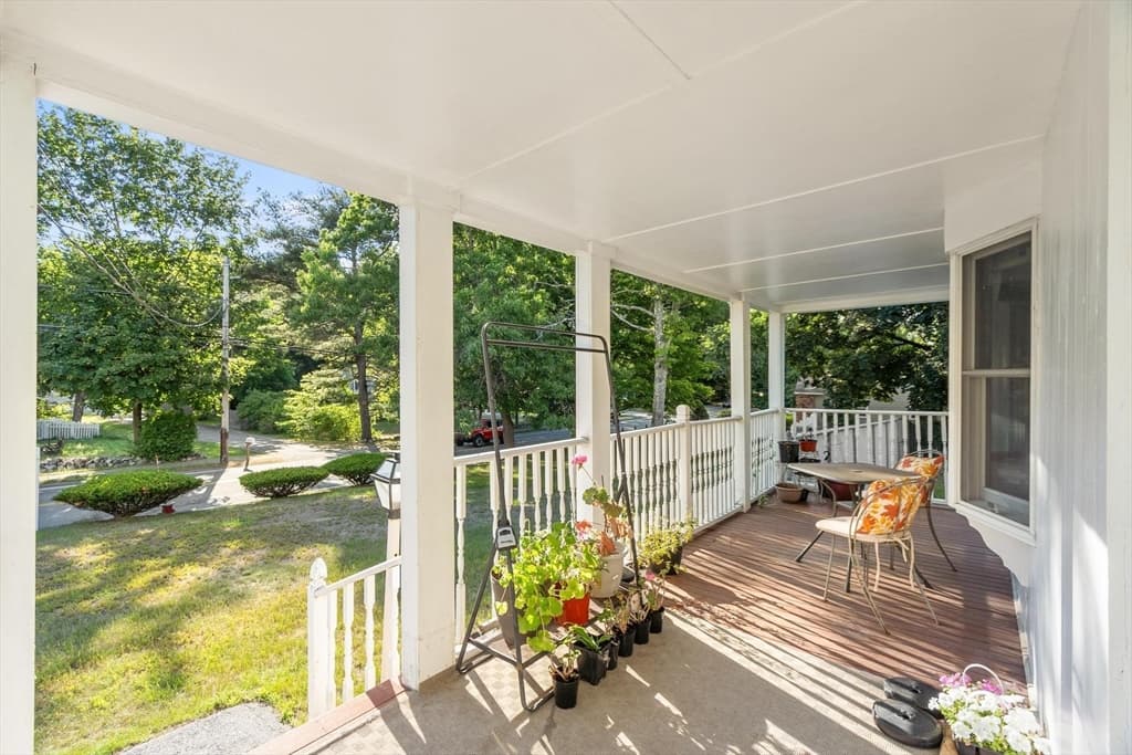 80 High St, Wilmington MA 01887 photo 2