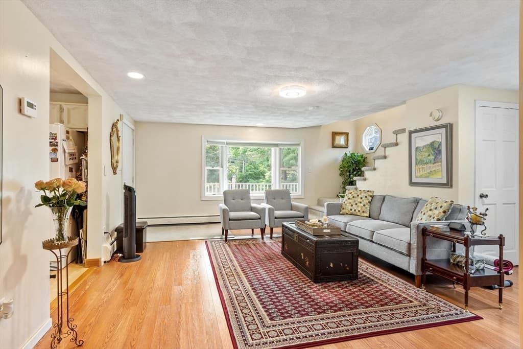 80 High St, Wilmington MA 01887 photo 6