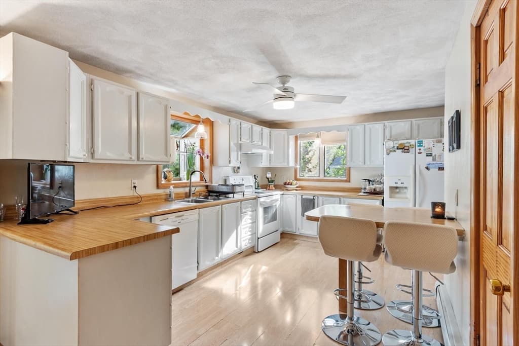 80 High St, Wilmington MA 01887 photo 9