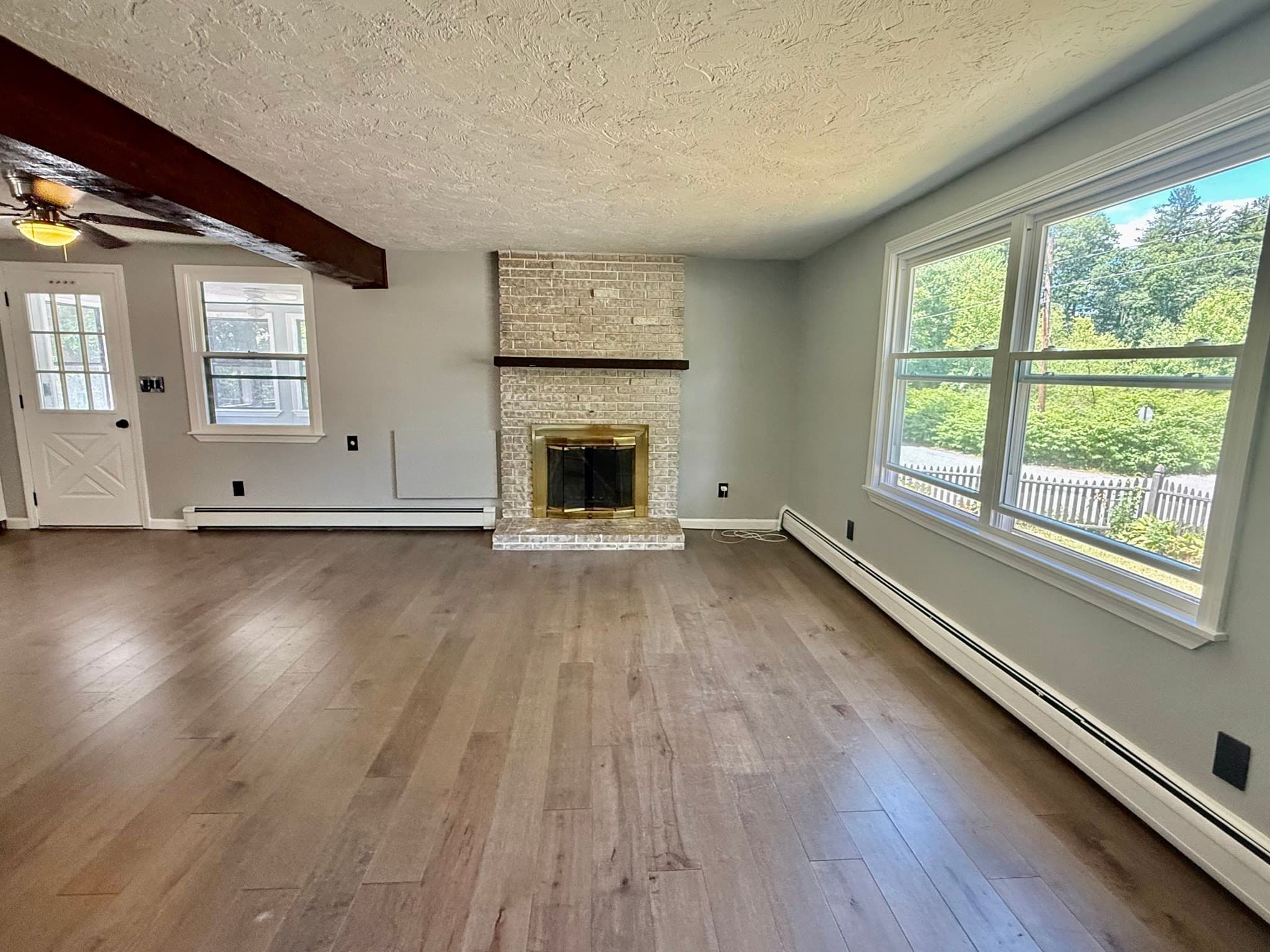 Single Family Residence at 14 Greenville St, Billerica MA 01821, photo 7 of 23