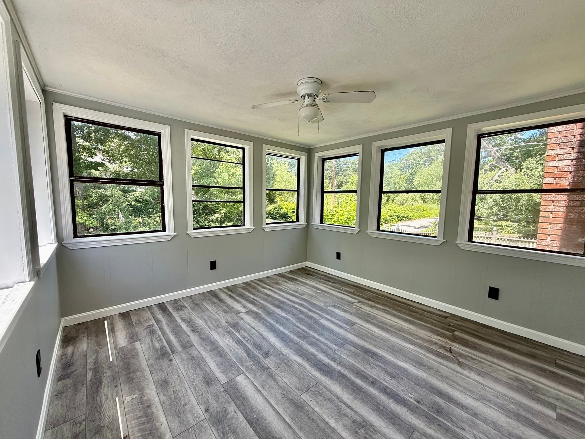 Single Family Residence at 14 Greenville St, Billerica MA 01821, photo 3 of 23