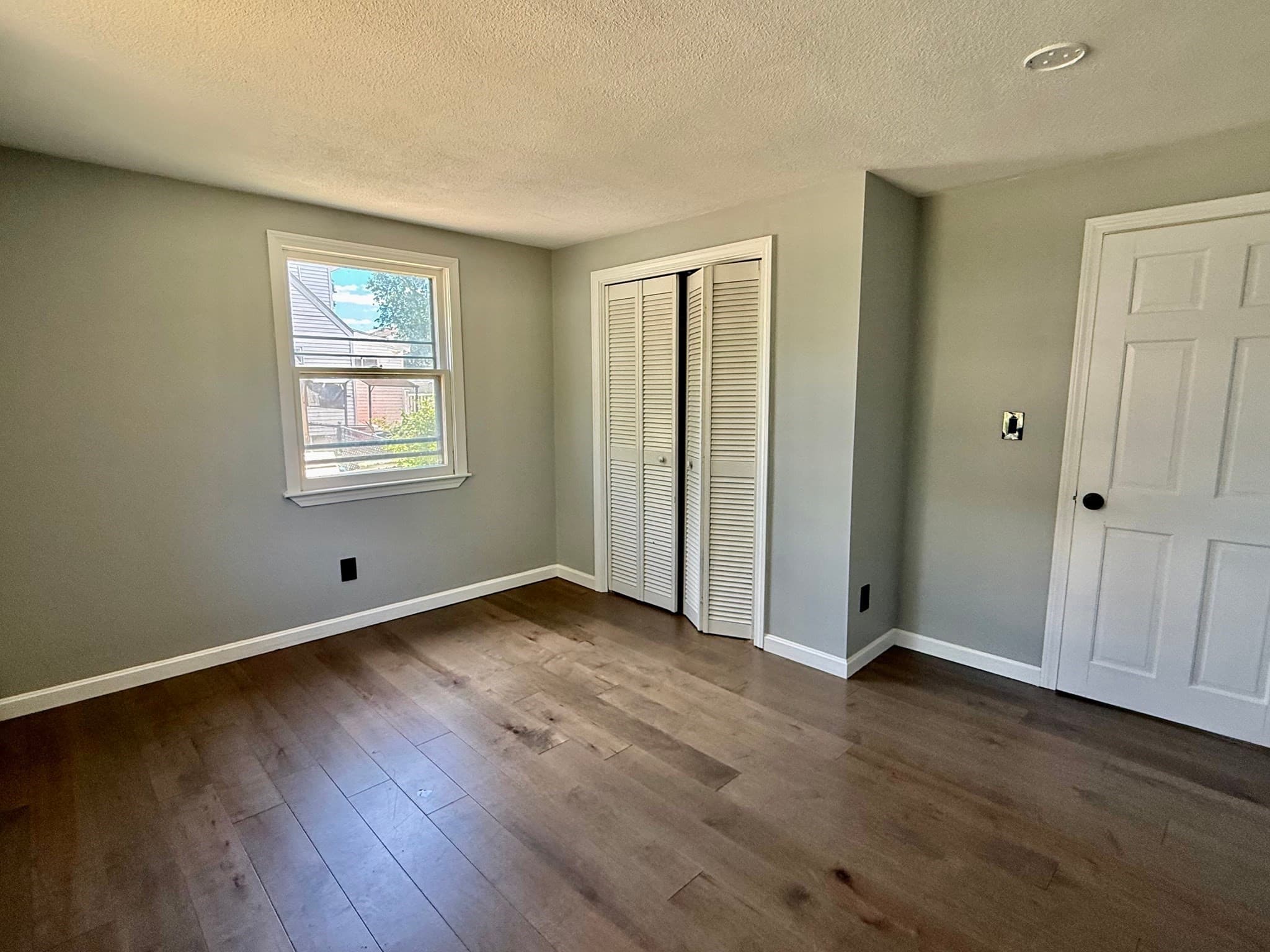Single Family Residence at 14 Greenville St, Billerica MA 01821, photo 11 of 23