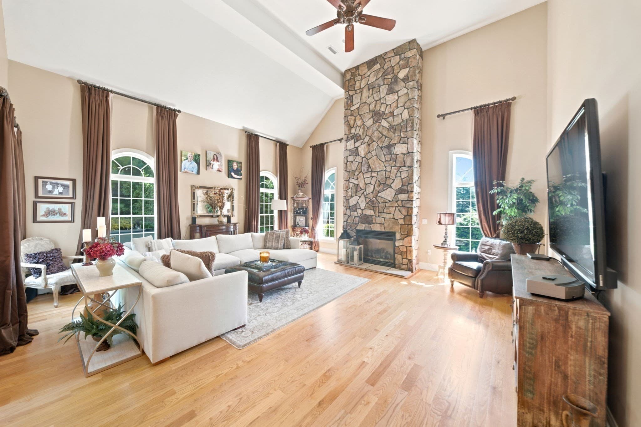 Single Family Residence at 4 Shipley Ct, Middleton MA 01949, Middleton, photo 12 of 29