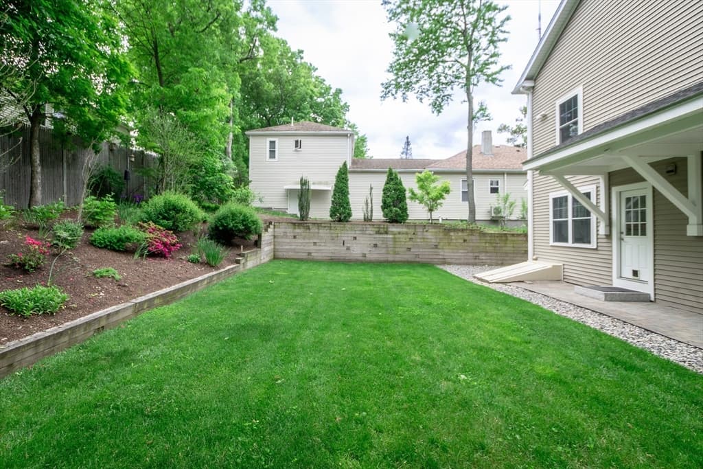 20 Sherman St., Needham MA 02494 photo 3