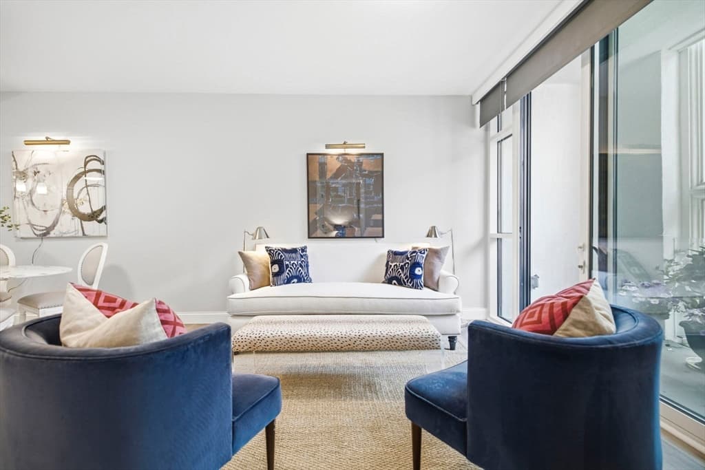 Condominium at 771 Harrison Ave # 303, Boston MA 02118, photo 4 of 28